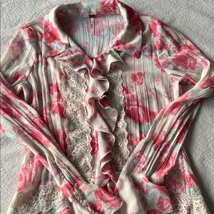 Free People Pink and Cream Floral Blouse